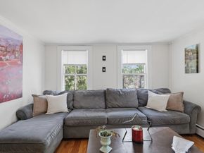 11 Mount Pleasant Avenue, Ipswich MA 01938