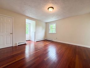 153 High St, Topsfield MA 01983