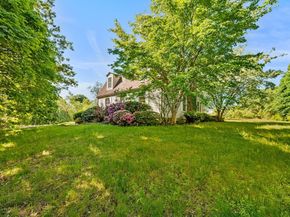 153 High St, Topsfield MA 01983