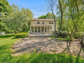 153 High St, Topsfield MA 01983