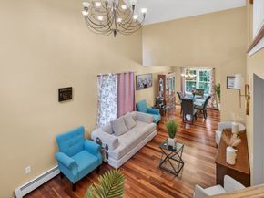 16A Burghardt St, Worcester MA 01604
