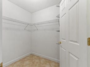 20 Victoria Dr 20, Leicester MA 01542