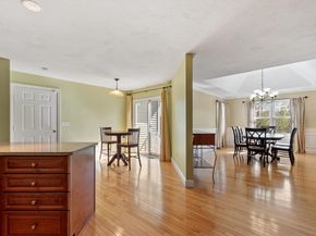 20 Victoria Dr 20, Leicester MA 01542