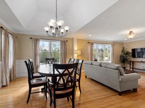 20 Victoria Dr 20, Leicester MA 01542