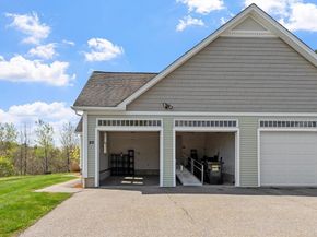 20 Victoria Dr 20, Leicester MA 01542