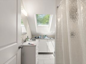 335-R Cabot St, Beverly MA 01915