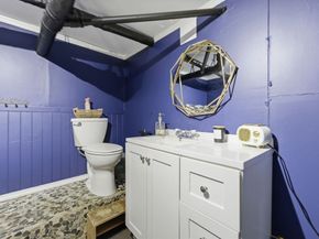22 Lauf St, Worcester MA 01602