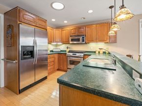 49 Edgewater Way, Wareham MA 02571