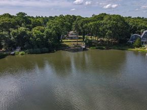 49 Edgewater Way, Wareham MA 02571