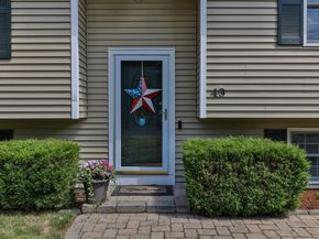 49 Edgewater Way, Wareham MA 02571