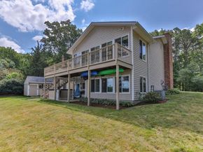 49 Edgewater Way, Wareham MA 02571