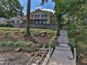 49 Edgewater Way, Wareham MA 02571