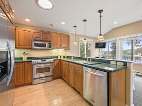49 Edgewater Way, Wareham MA 02571