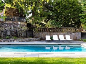 40 Singletree Rd, Brookline MA 02467