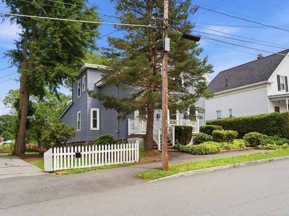 24 Marblehead St, North Andover MA 01845