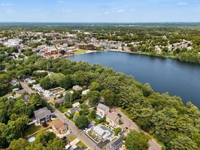 42 Woodland Rd, Wakefield MA 01880