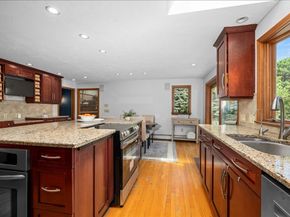 2 Fawcett Orchard Rd, Northborough MA 01532