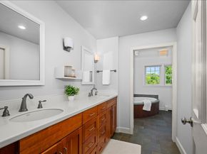 2 Fawcett Orchard Rd, Northborough MA 01532