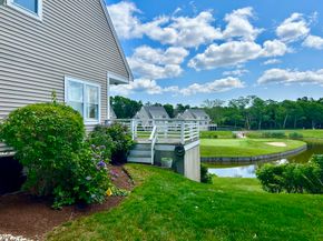 32 Bay Pointe Drive 32, Wareham MA 02571