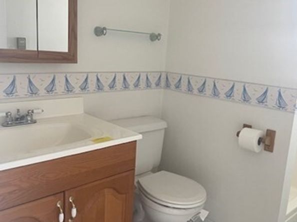 32 Bay Pointe Drive 32, Wareham MA 02571