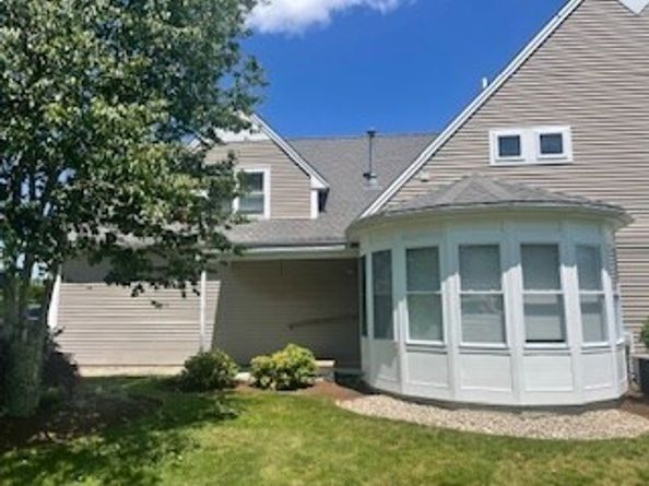 32 Bay Pointe Drive 32, Wareham MA 02571
