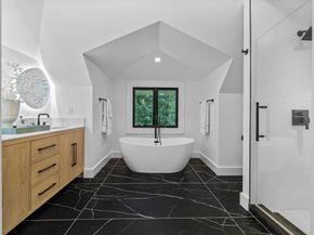 6 Wiswall Cir 6, Wellesley MA 02482