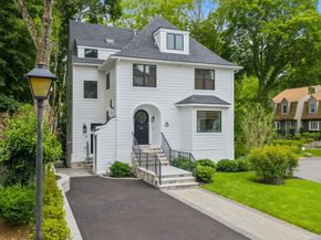 6 Wiswall Cir 6, Wellesley MA 02482