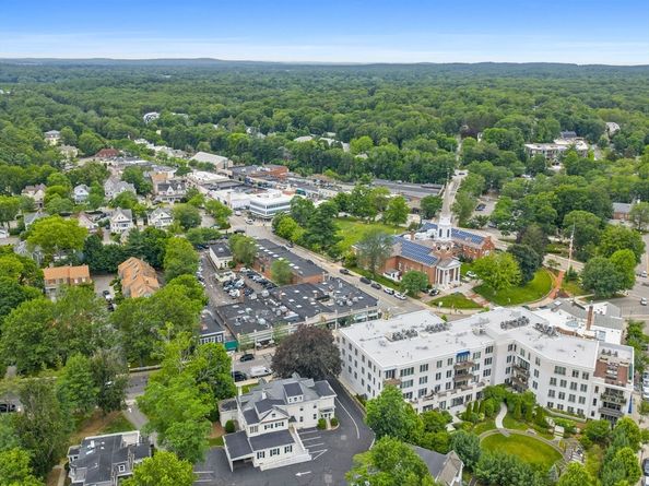 6 Wiswall Cir 6, Wellesley MA 02482