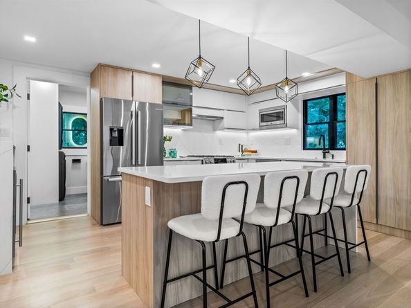 6 Wiswall Cir 6, Wellesley MA 02482