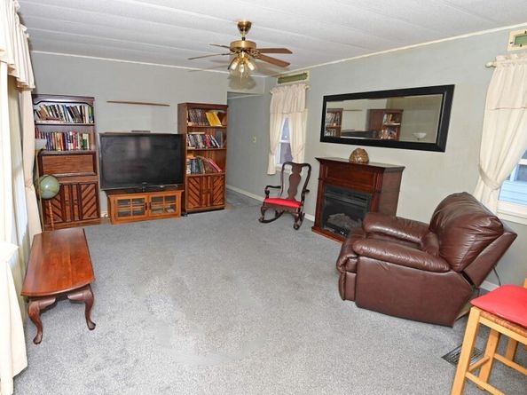 103 Castle Drive, Wareham MA 02576