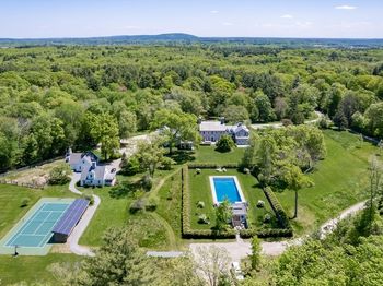 401 Sandy Valley Rd