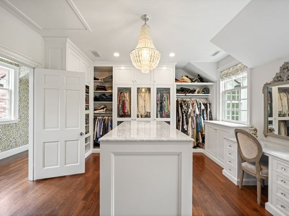401 Sandy Valley Rd, Westwood MA 02090