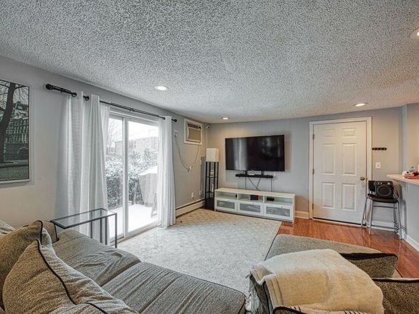 1050 Main Street 1, Weymouth MA 02190