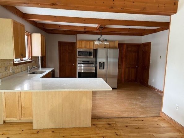 375 S Franklin St 1, Holbrook MA 02343