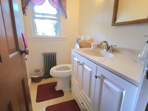96 Brook Rd, Milton MA 02186