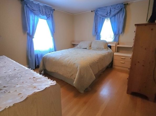 96 Brook Rd, Milton MA 02186