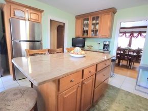 96 Brook Rd, Milton MA 02186