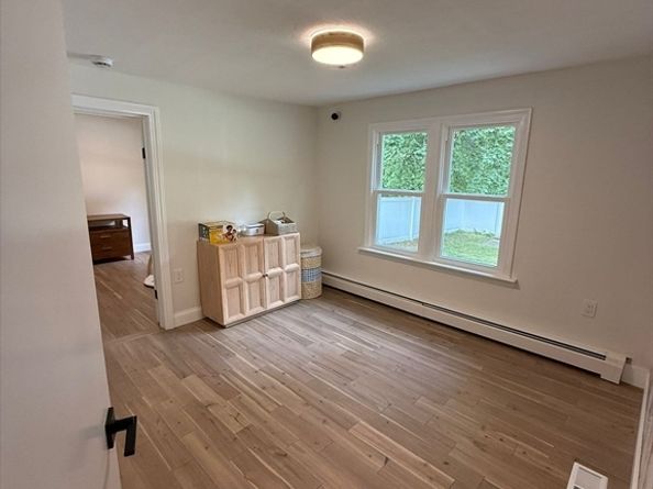 497 Massasoit Rd, Worcester MA 01604
