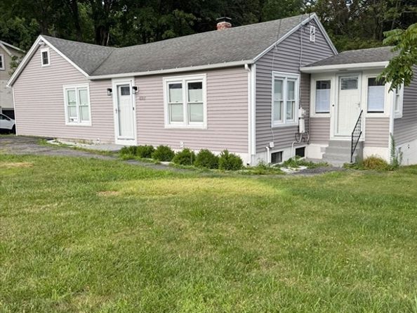 497 Massasoit Rd, Worcester MA 01604