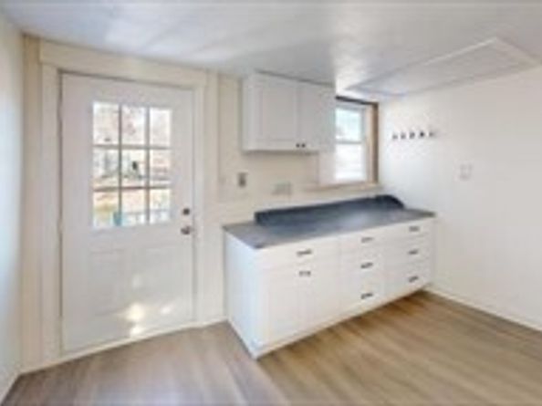 130 High St, Upton MA 01568
