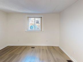 130 High St, Upton MA 01568