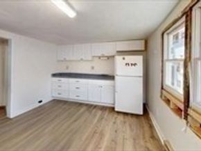130 High St, Upton MA 01568