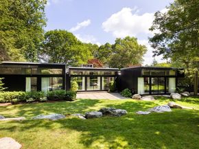 50 Crestwood Rd, Newton MA 02465