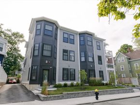 43 Withington St 7, Boston MA 02124