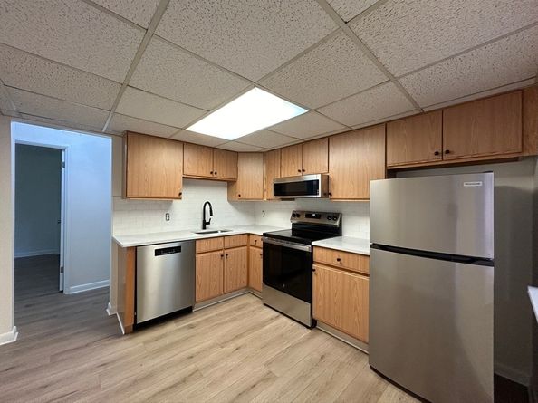 59 School St B8, Northborough MA 01532