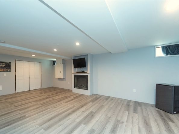 20 Prattown Lane, Bridgewater MA 02324