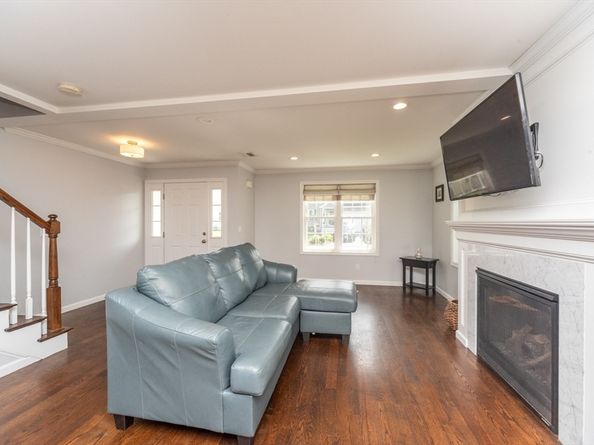 20 Prattown Lane, Bridgewater MA 02324
