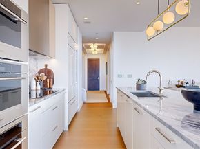 240 Devonshire Street 4206, Boston MA 02110
