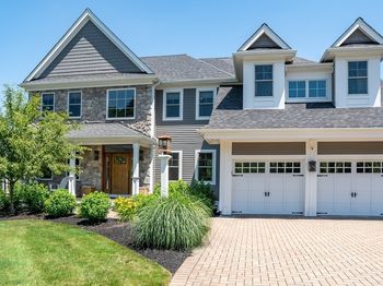 23 Covered Bridge Lane