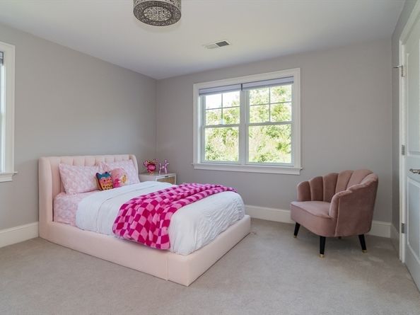 23 Covered Bridge Lane, Wayland MA 01778